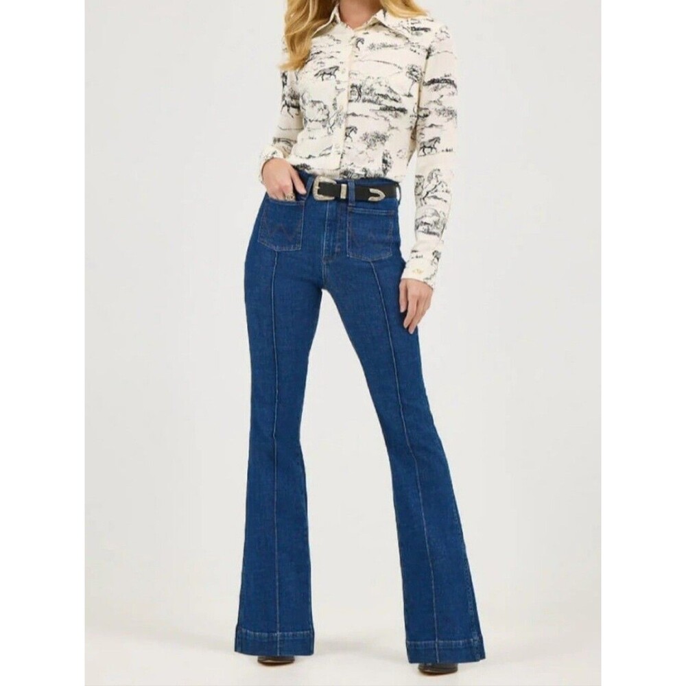 Wrangler x Lainey Wilson Bare Back Pintuck Flare Jeans 33x34 Long Inseam Western